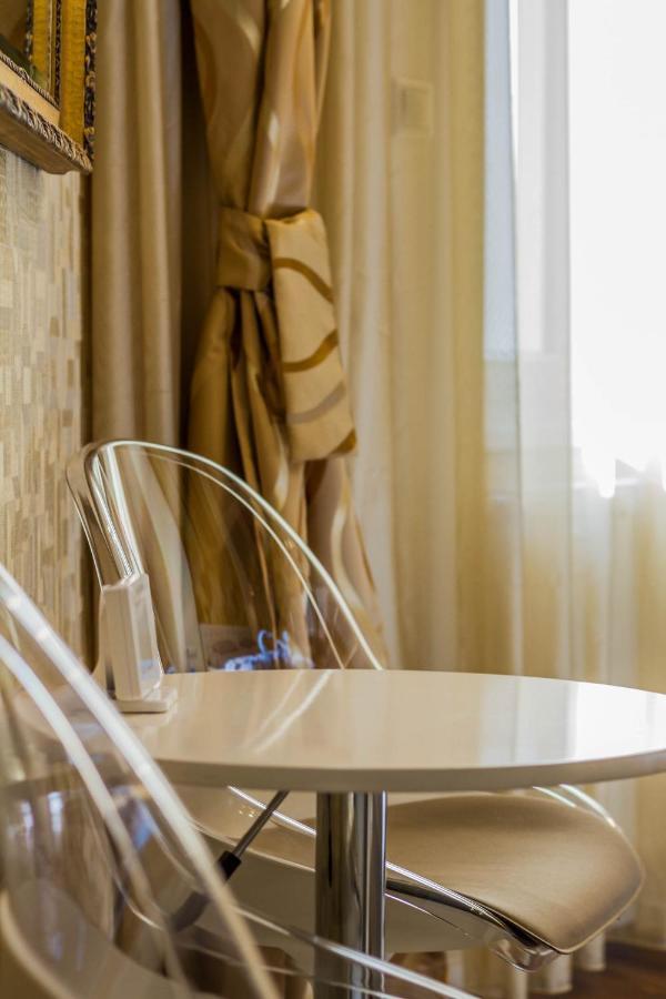 Chain Bridge Studio Apartment Budapest Ngoại thất bức ảnh