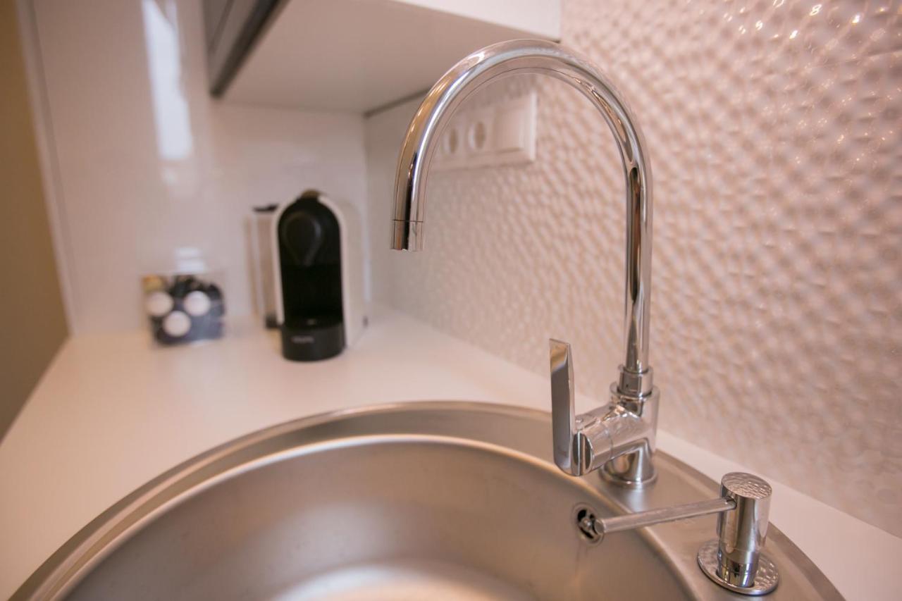 Chain Bridge Studio Apartment Budapest Ngoại thất bức ảnh
