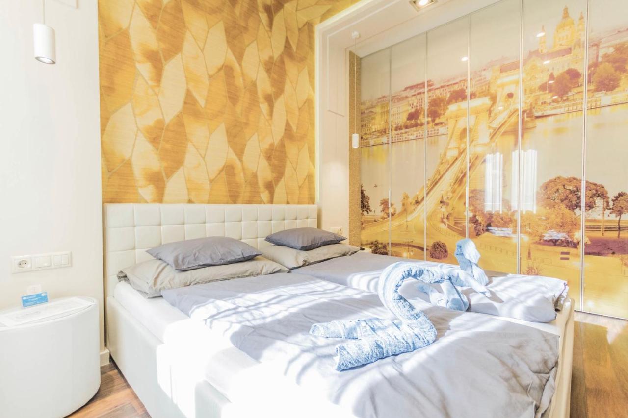 Chain Bridge Studio Apartment Budapest Ngoại thất bức ảnh